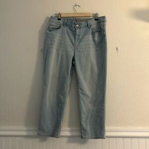 Chicos light wash cropped jeans, size 2.